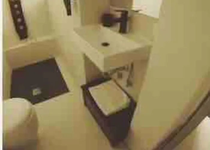 Little Gem In Trevi Fountain Daire Roma